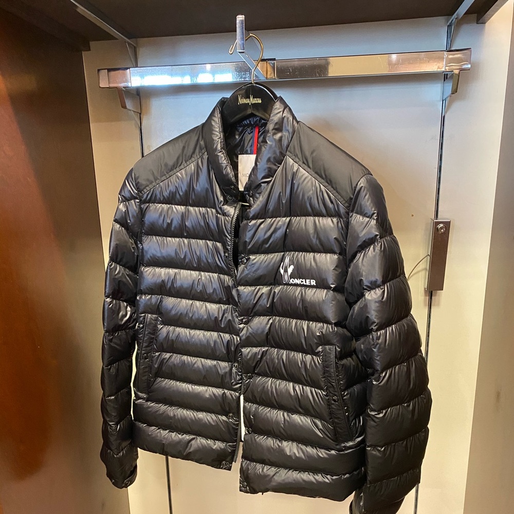 Moncler Alton size 6